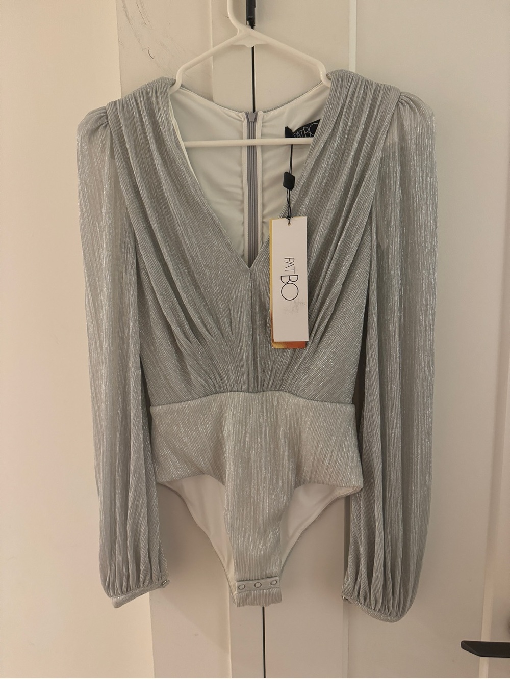 PatBO Silver Metallic V-Neck Long Sleeve Bodysuit